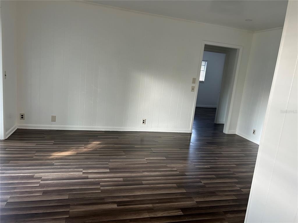 110 Broward Drive - Photo 2