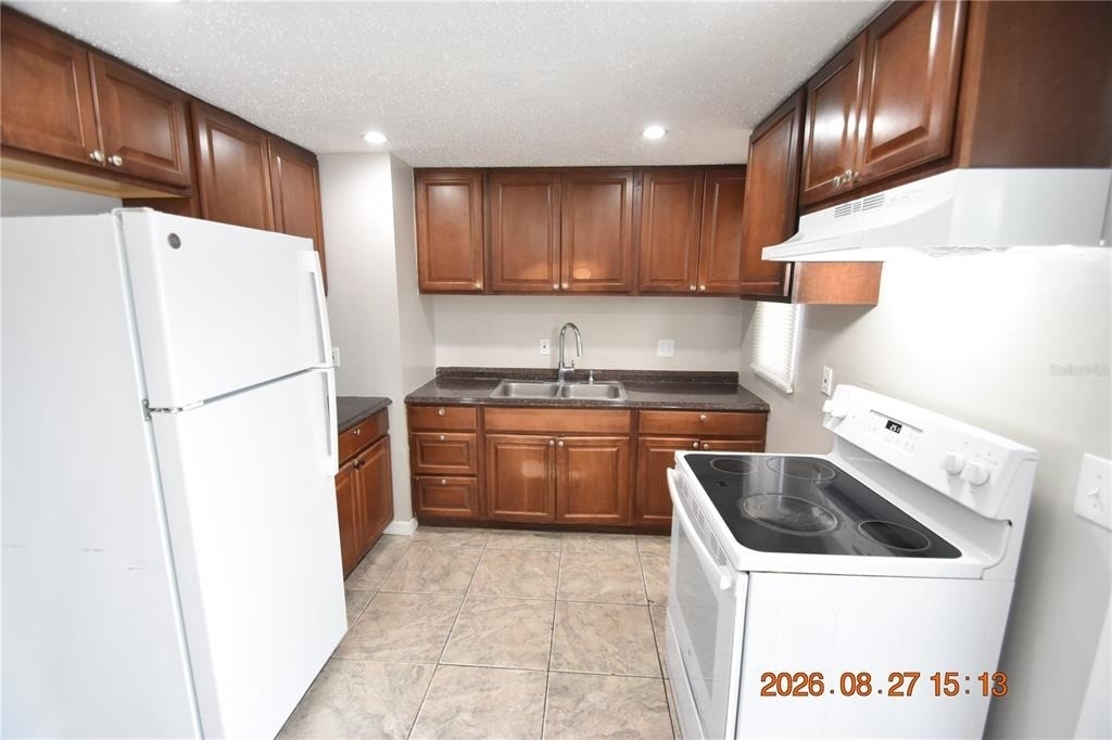 2301 E 112th Avenue - Photo 9