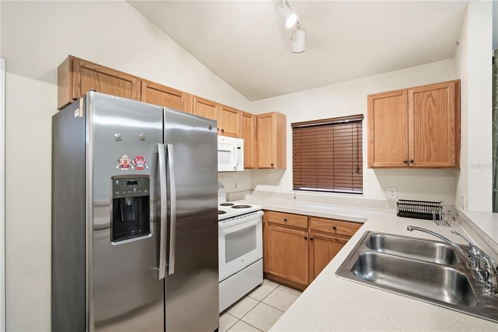 5246 Mango Fruit Street - Photo 13