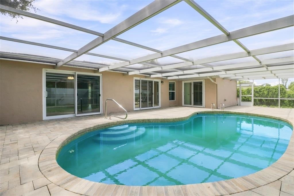 7235 Westwind Drive - Photo 13