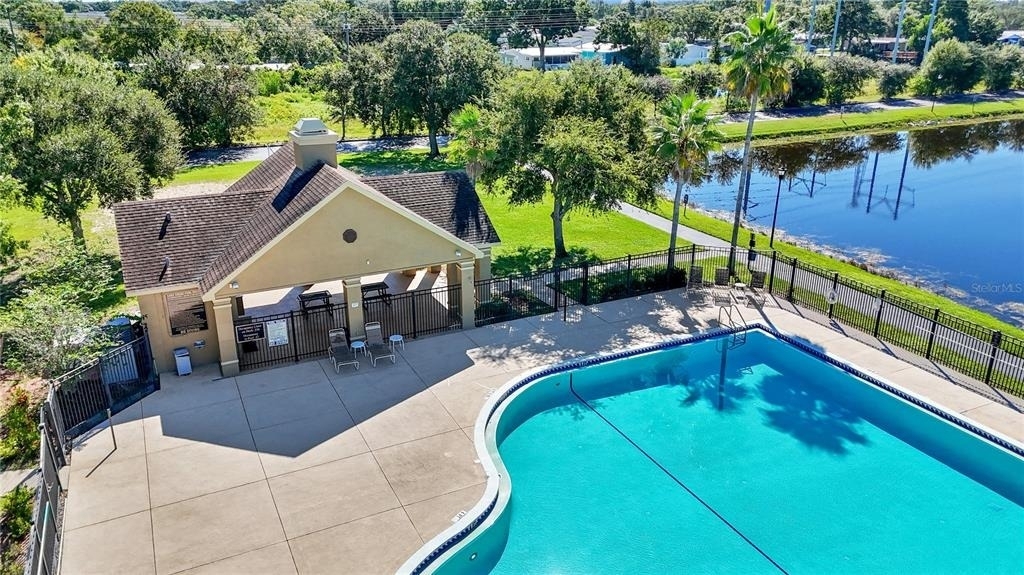 9834 Lake Chase Island Way - Photo 33