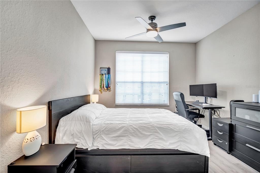 9834 Lake Chase Island Way - Photo 18