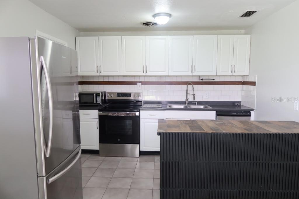 6731 Mopsy Ln - Photo 3