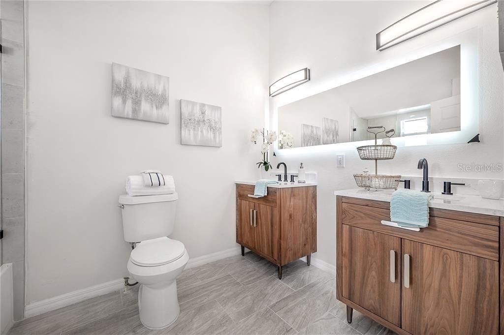 9417 Citrus Glen Place - Photo 12