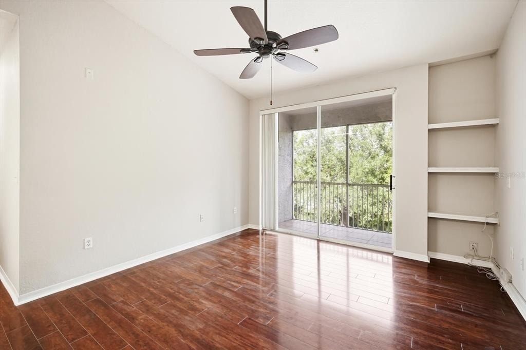 5703 Legacy Crescent Place - Photo 2