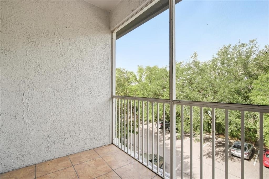 5703 Legacy Crescent Place - Photo 14
