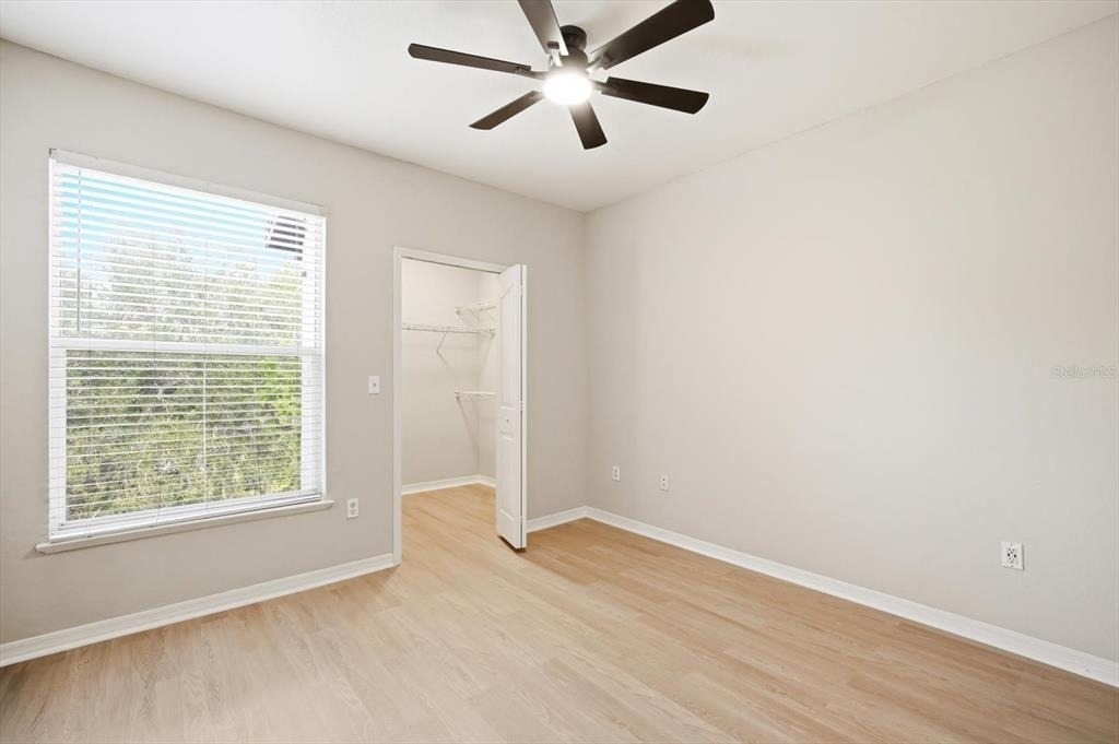 5703 Legacy Crescent Place - Photo 10