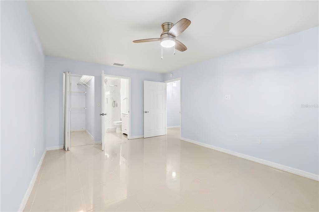 5660 80th Street N - Photo 10