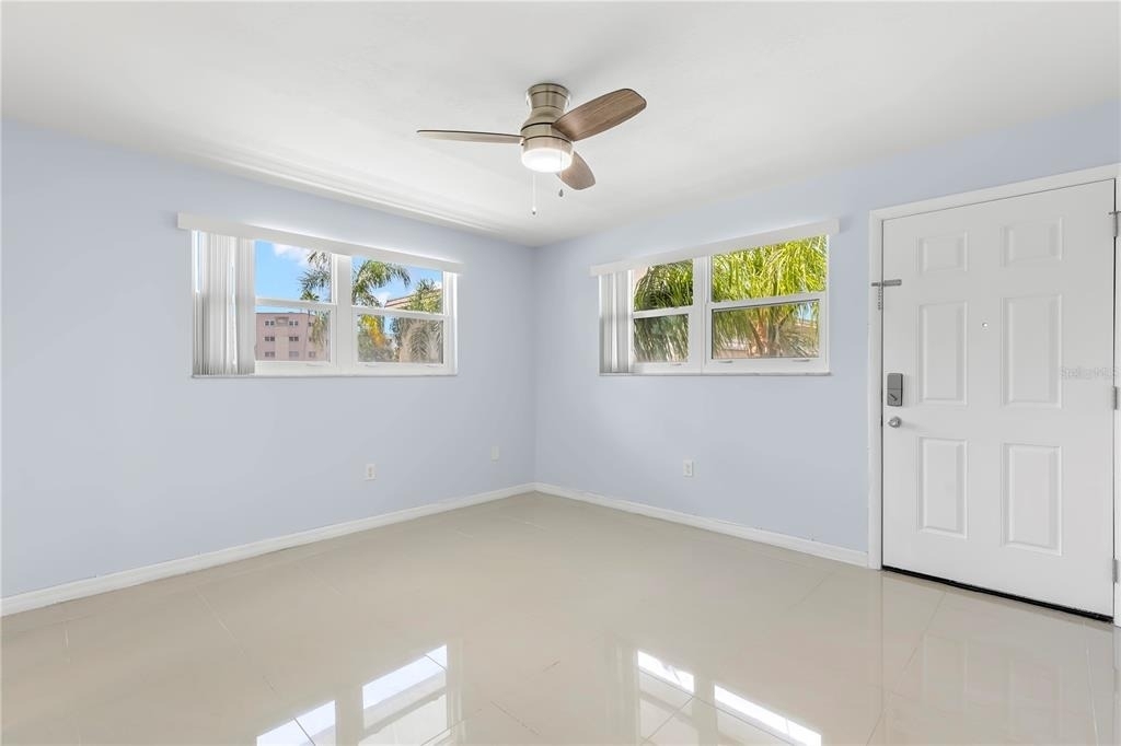 5660 80th Street N - Photo 7