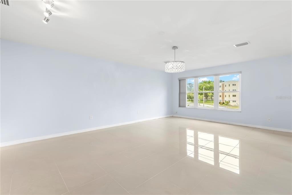 5660 80th Street N - Photo 16