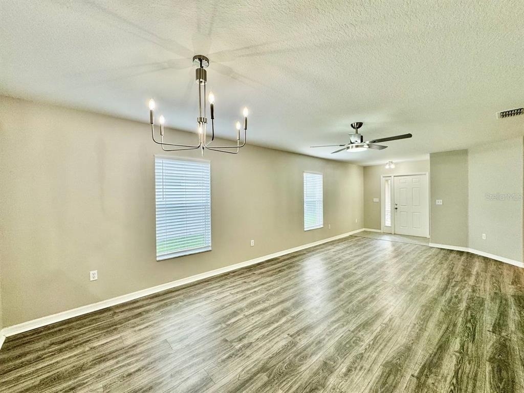 12534 Chenwood Avenue - Photo 4