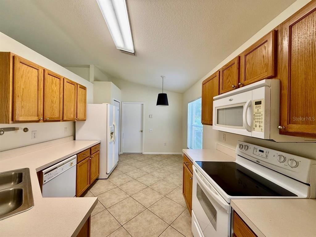 5855 Count Turf Lane - Photo 15