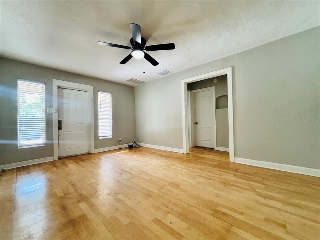 3910 E Ellicott Street - Photo 3