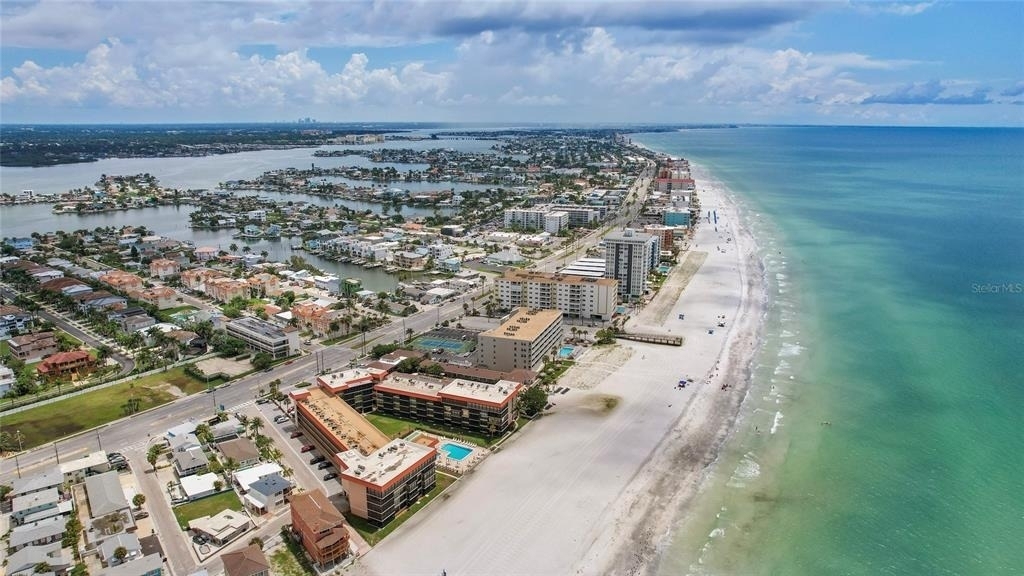 17580 Gulf Boulevard - Photo 42