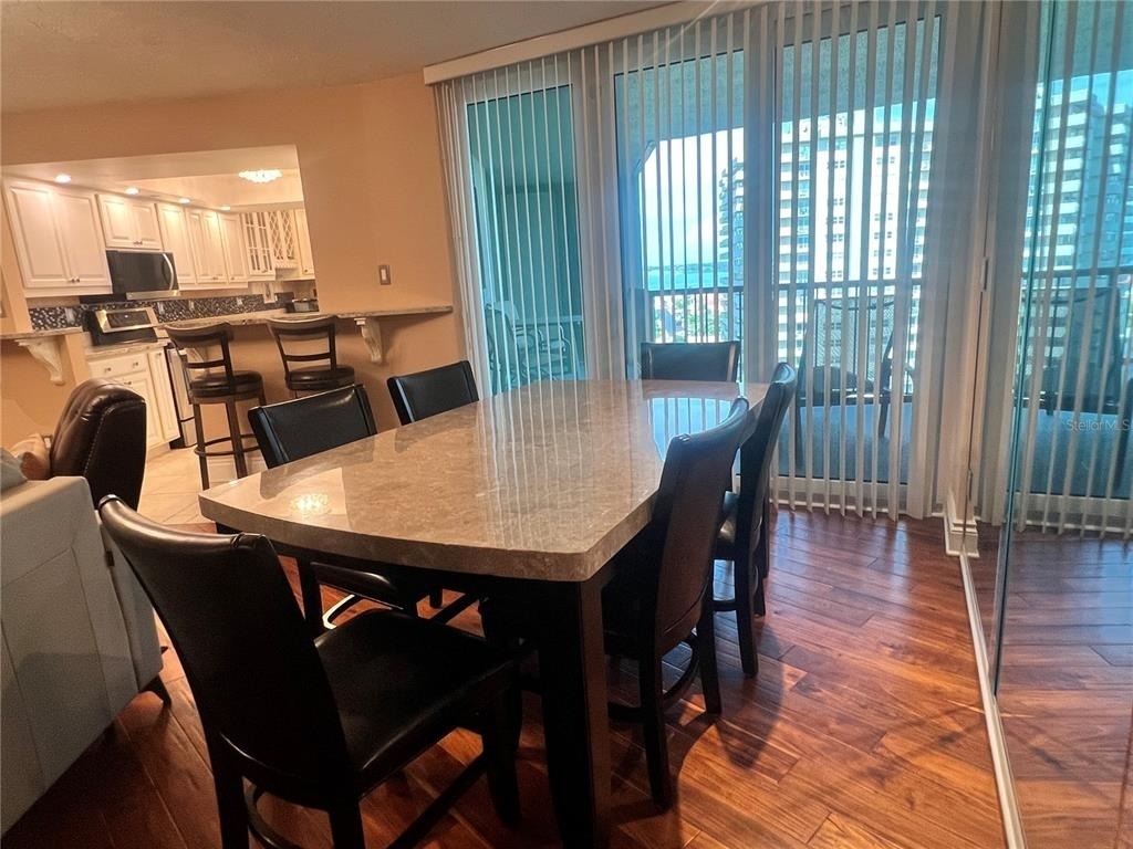 1600 Gulf Boulevard - Photo 10