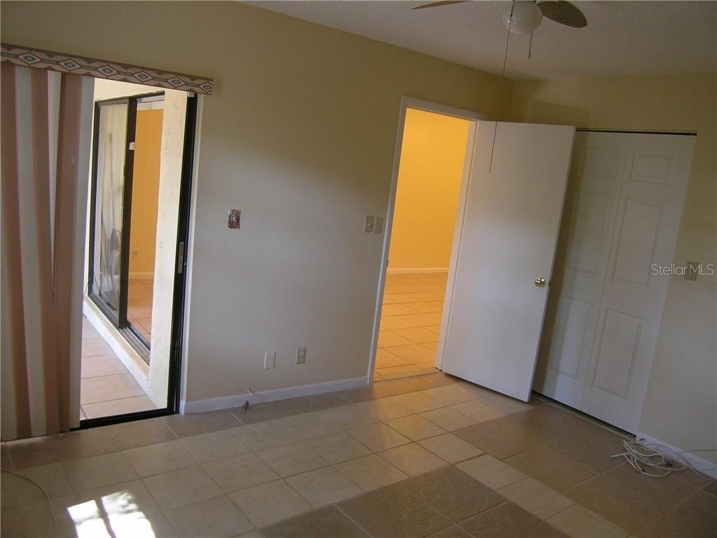 2051 Sunset Grove Lane - Photo 2