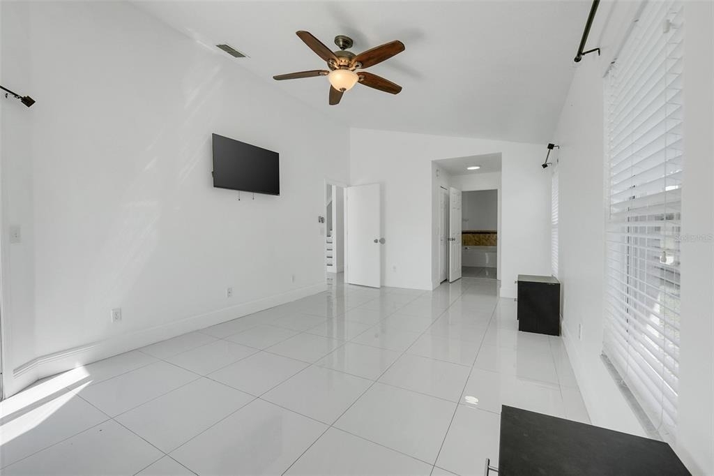 4420 Withrowwood Court - Photo 18