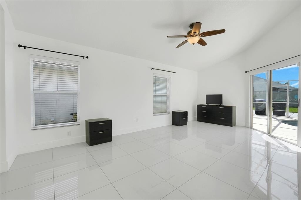 4420 Withrowwood Court - Photo 19