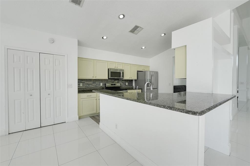 4420 Withrowwood Court - Photo 14