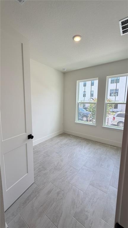 15045 Groveside Road - Photo 7