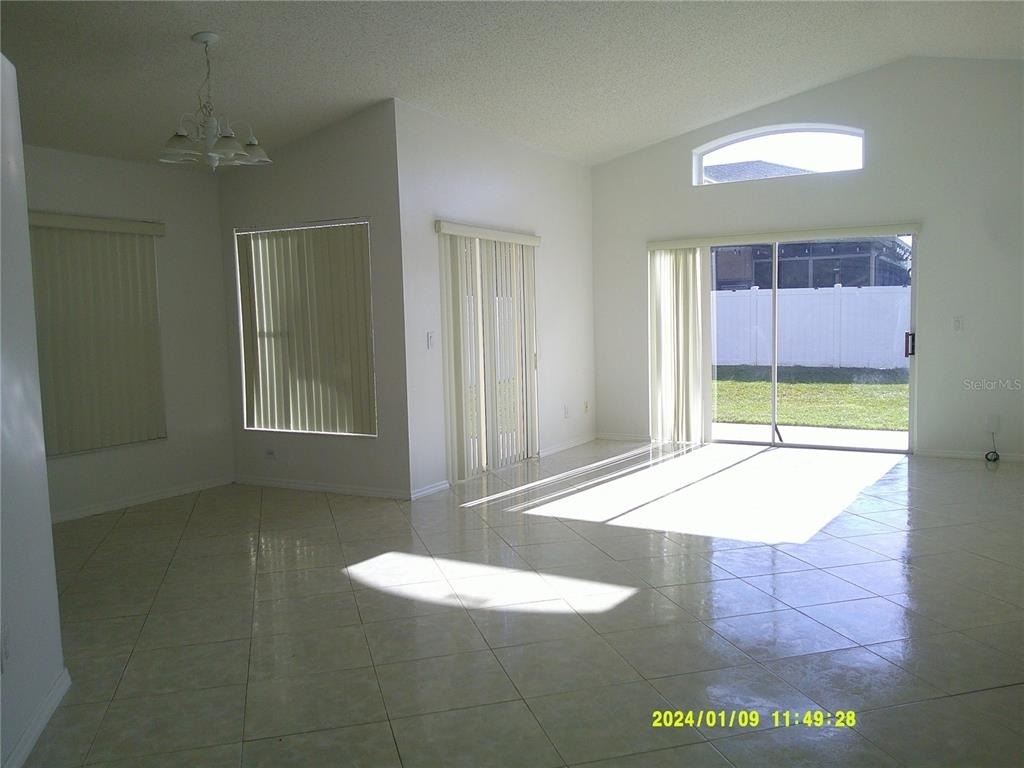 2612 Walden Court - Photo 3