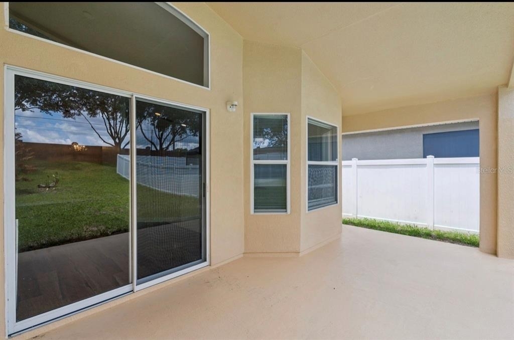 15723 Markham Drive - Photo 12