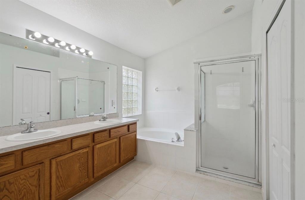 15723 Markham Drive - Photo 11