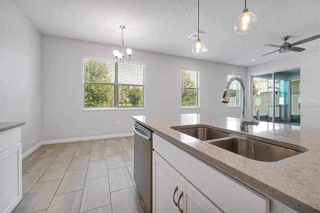 1121 Hendon Loop - Photo 10