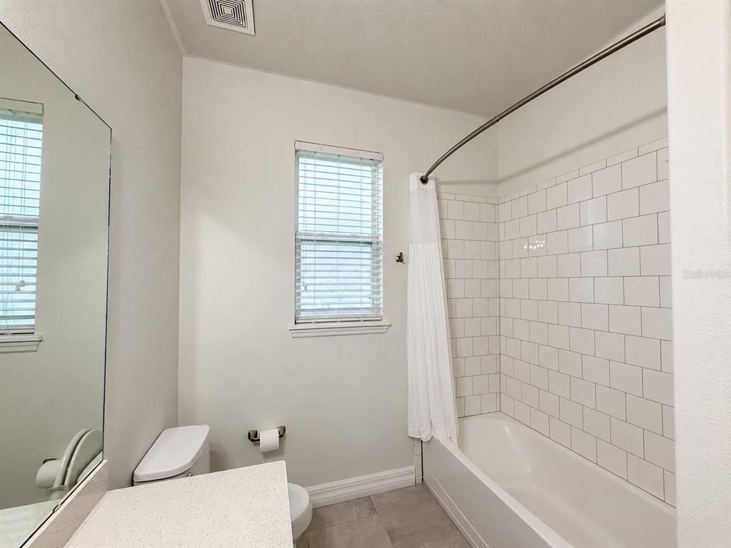 2524 Fontaine Drive - Photo 7