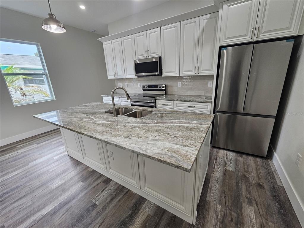 3525 Mcintosh Road - Photo 3