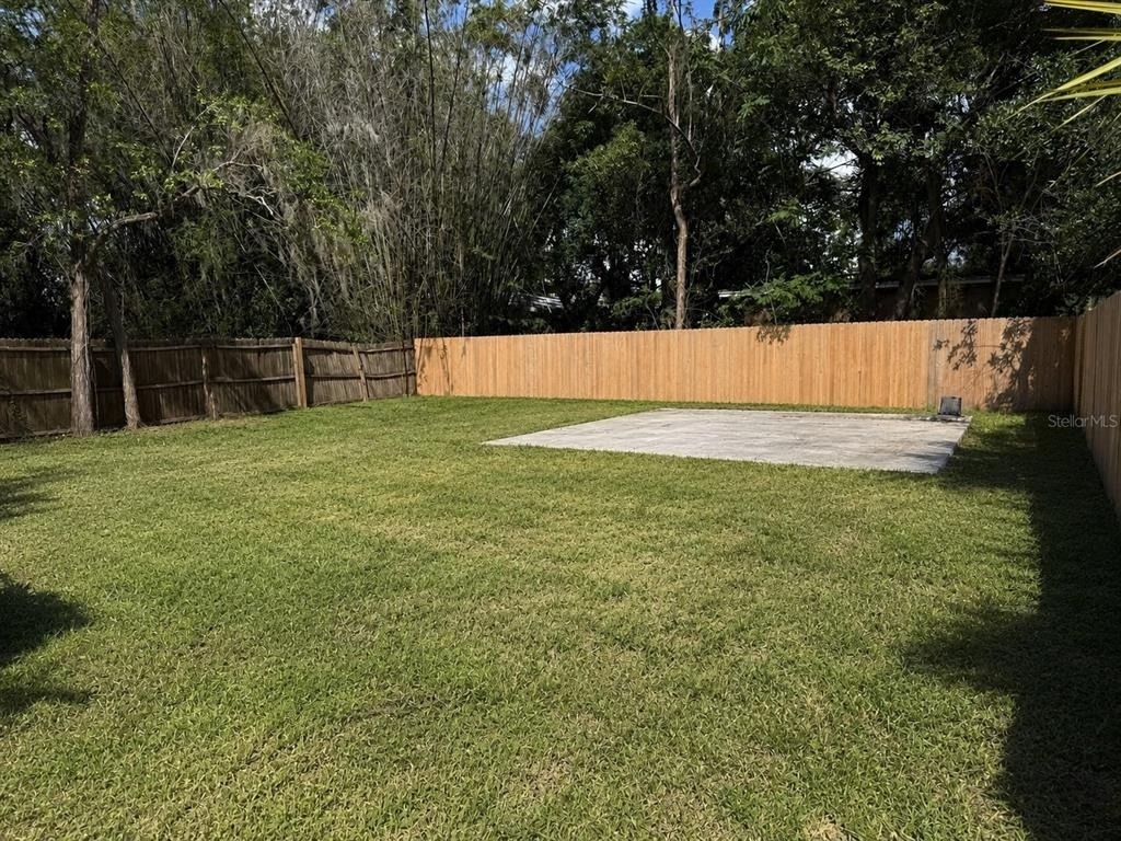 1605 Dauphin Lane - Photo 9