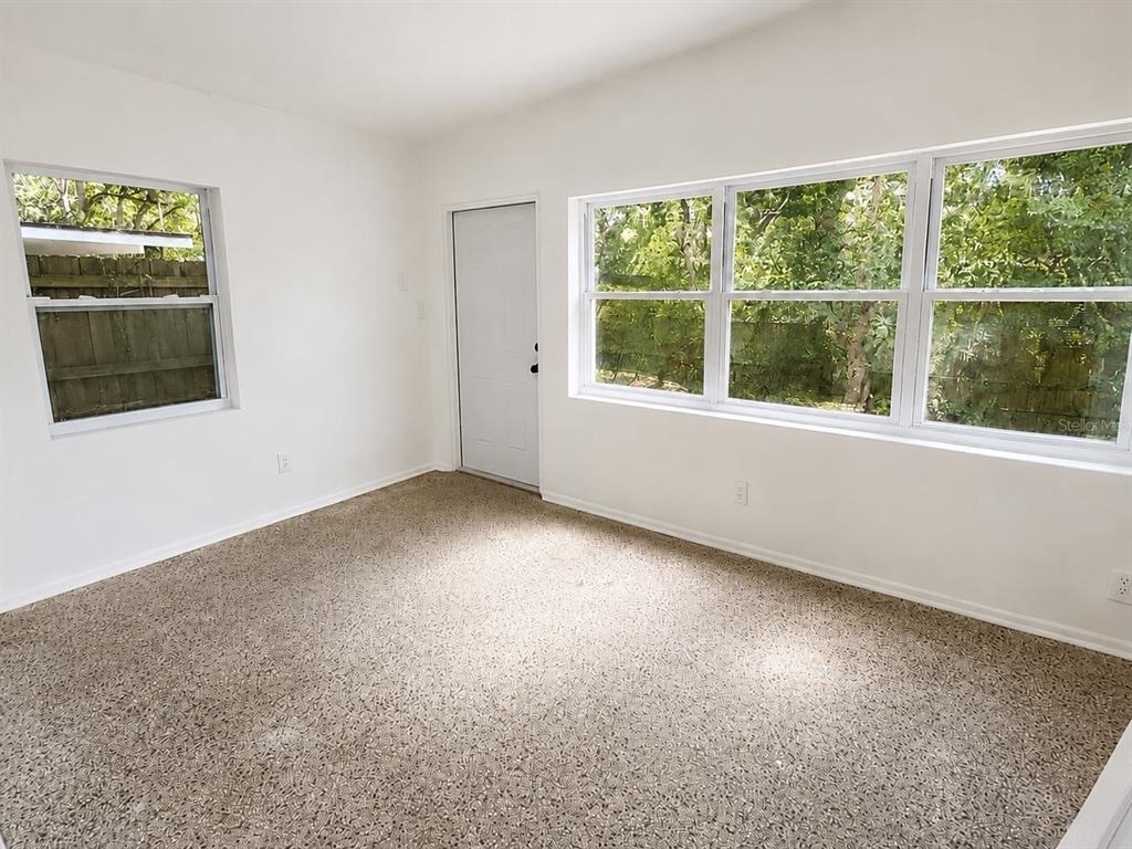 1605 Dauphin Lane - Photo 3