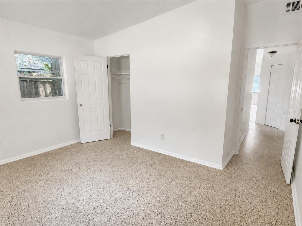 1605 Dauphin Lane - Photo 7