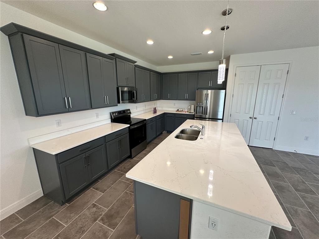 484 Shadow Gorge Way - Photo 6