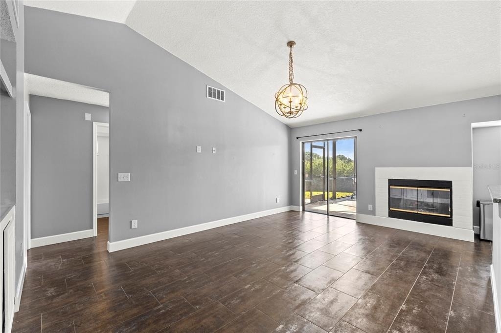 9508 Pine Terrace Court - Photo 5