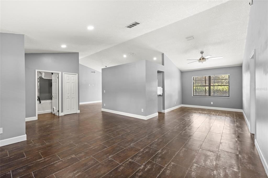9508 Pine Terrace Court - Photo 10
