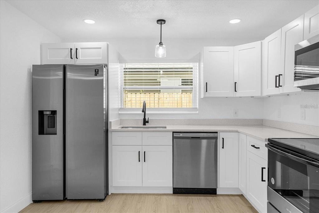 812 W Miller Street - Photo 12