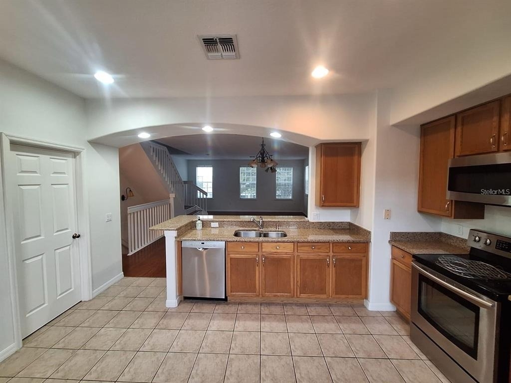 1350 Chatfield Place - Photo 33
