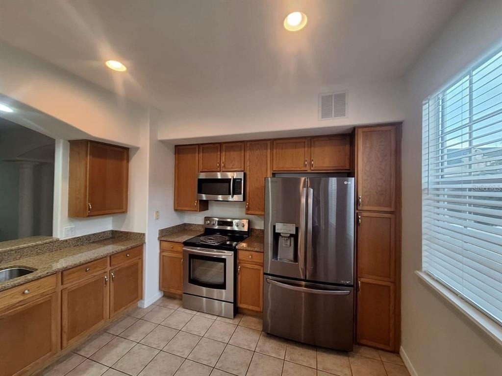 1350 Chatfield Place - Photo 35