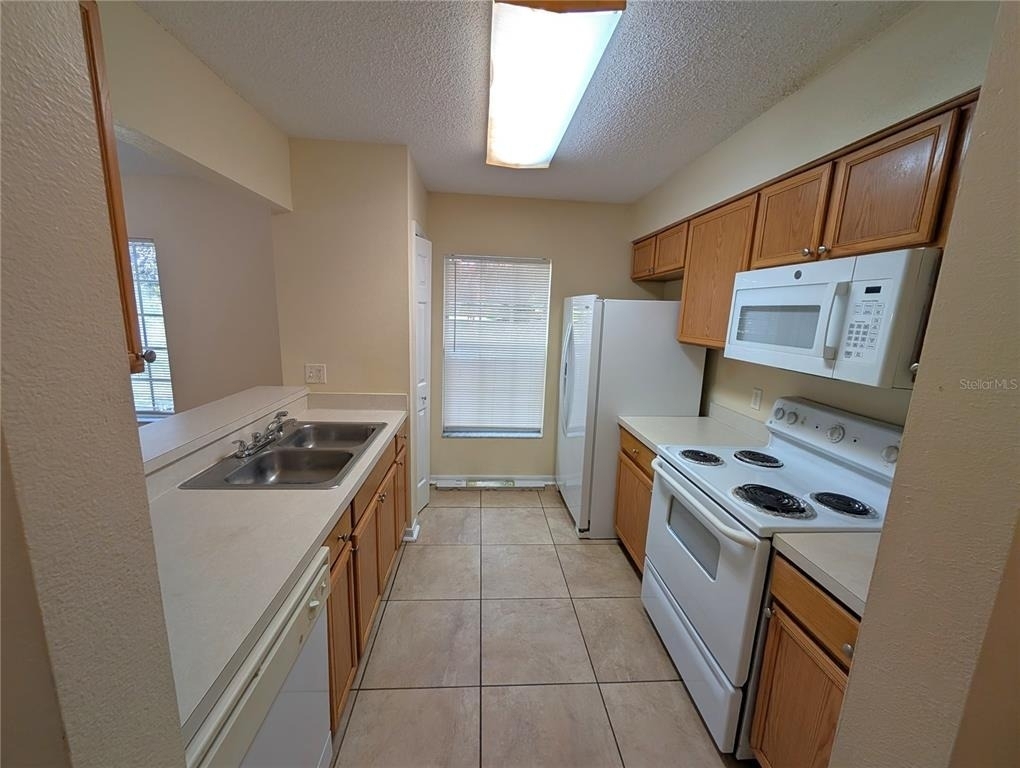4053 Dolphin Drive - Photo 4