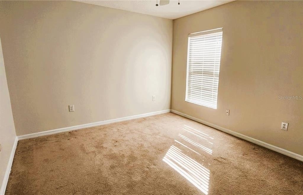 1134 Ivey Lake Drive - Photo 2