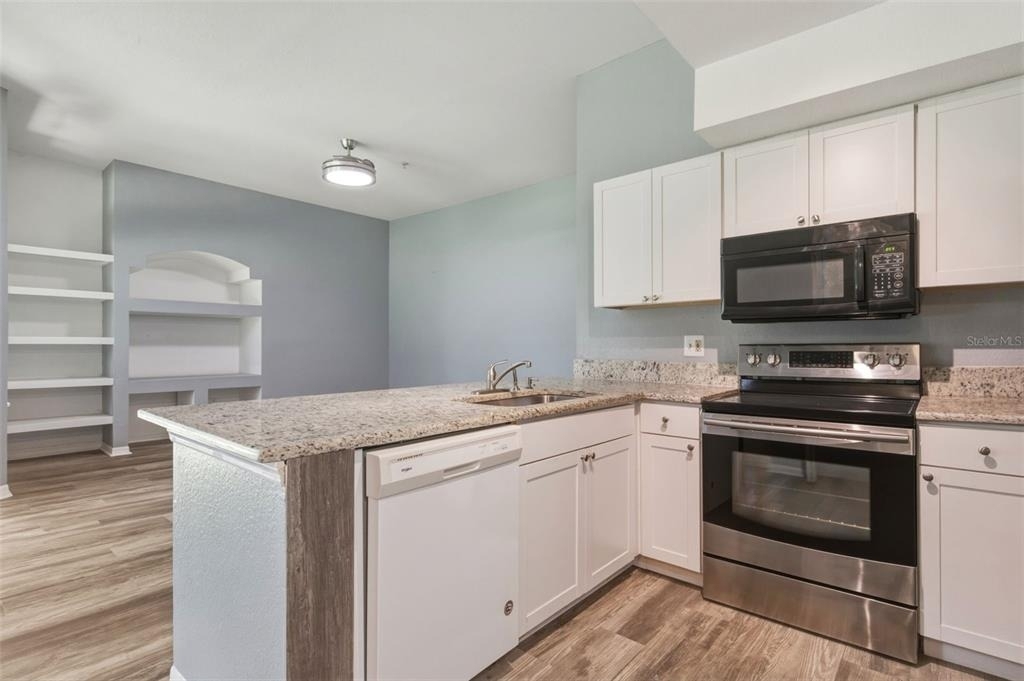 7250 Westpointe Boulevard - Photo 7