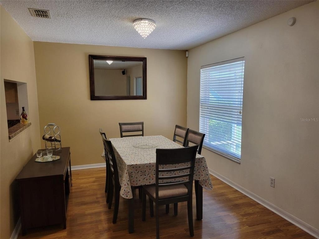 2160 Addison Avenue - Photo 7