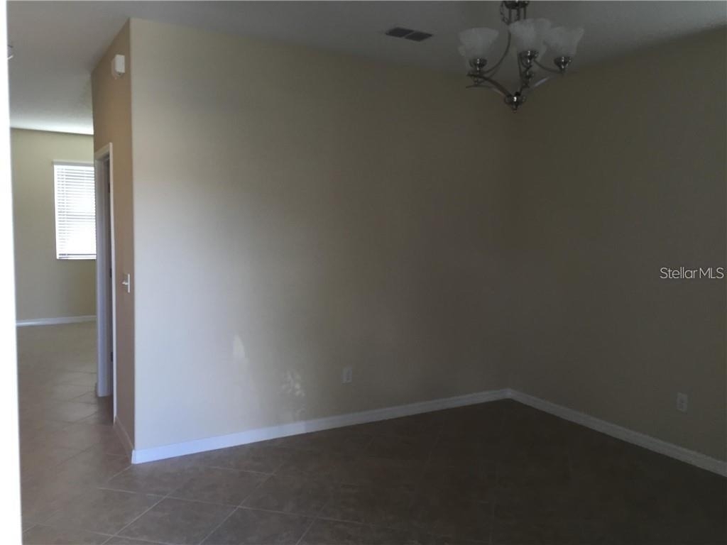 13048 Garridan Avenue - Photo 3