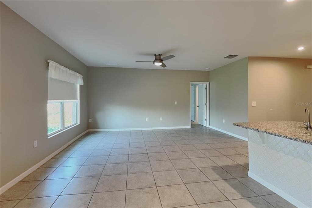 186 Piave Street - Photo 2