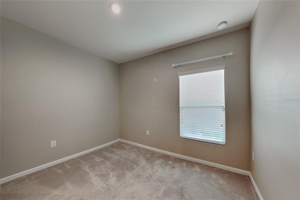 186 Piave Street - Photo 13