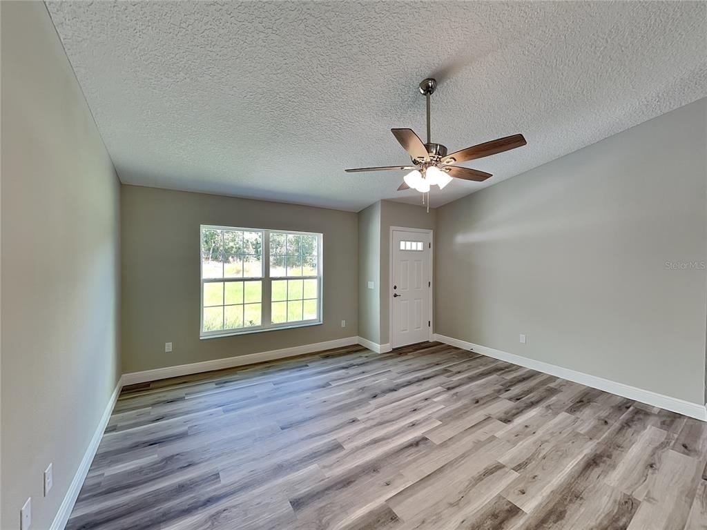 9399 N Del Rio Way - Photo 2