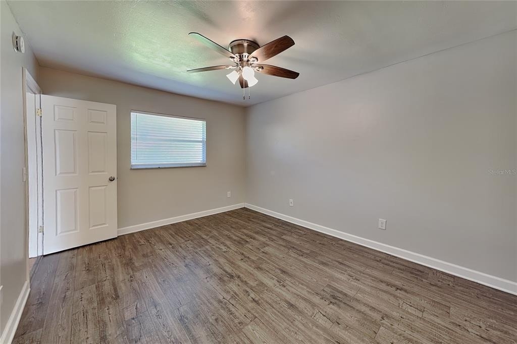1016 Manchester Circle - Photo 6