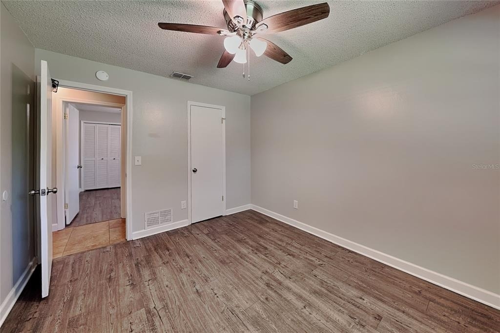1016 Manchester Circle - Photo 10