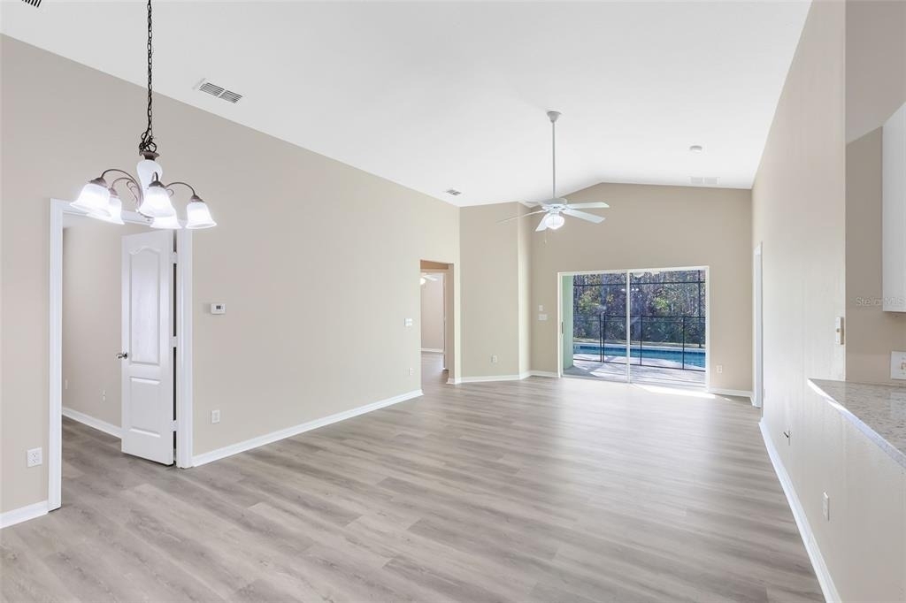 139 Ridgebrook Court - Photo 6
